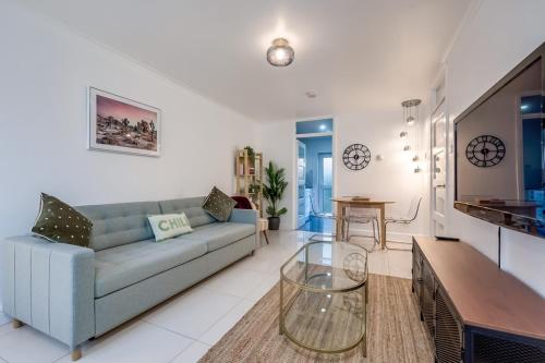 Central Belfast Apartments, Salisbury