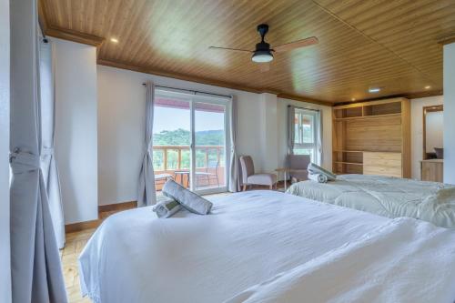 Luxury Residence #3 - Second Floor