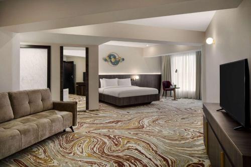 Ramada by Wyndham Bucharest Otopeni Airport