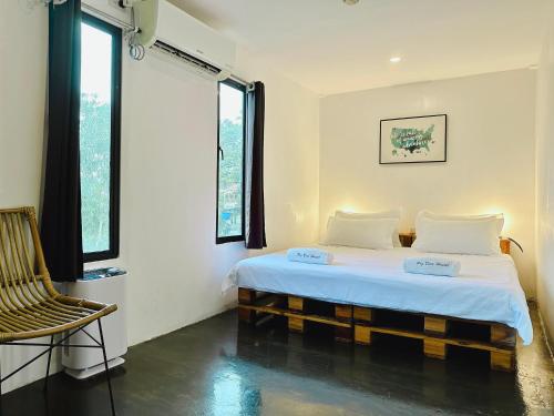 Pig Dive Hostel Moalboal