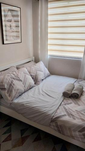8 Spatial 2BR Condo with Coffee Station