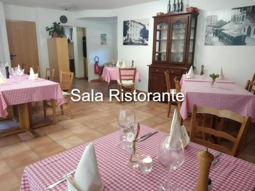 Osteria Con Alloggio La Peonia