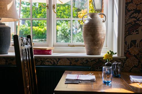 The Stag & Huntsman Inn