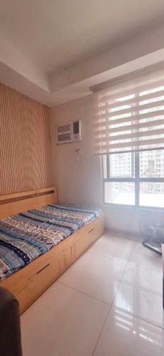 U607 Sunshine100 Netflix 65InchesTV Wifi Karaoke Swimming Pool