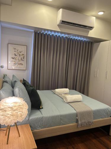Minimalist Studio Suite near Ayala Mall