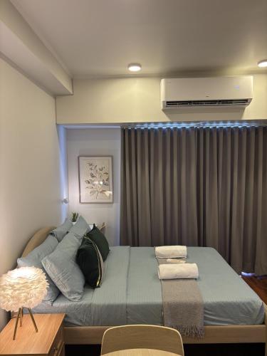 Minimalist Studio Suite near Ayala Mall