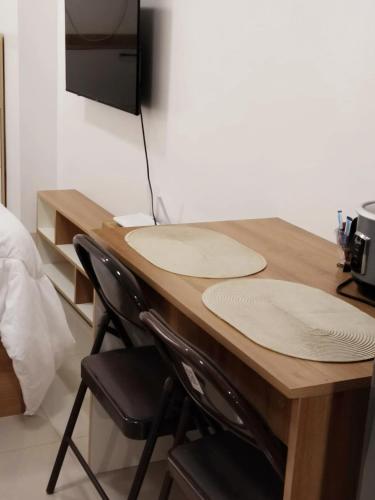 Acellyne's Suites at Green 2 Residences with Netflix