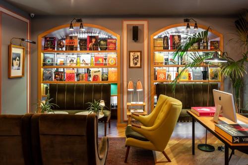 Brown's Central Hotel