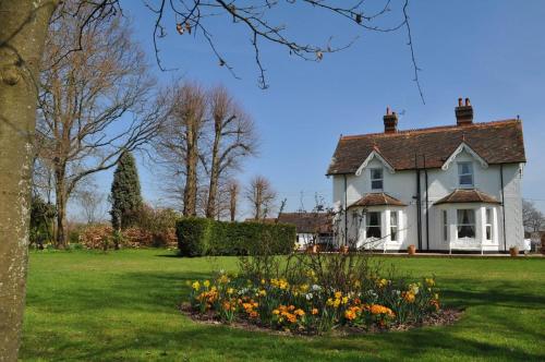 Hookwood Lodge