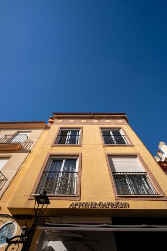 Apartamentos Edificio Capricho