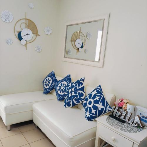 Veronica's Homestay at Marina Spatial Condo