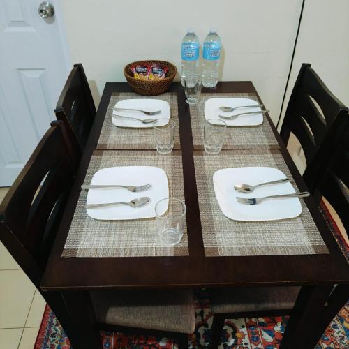 Veronica's Homestay at Marina Spatial Condo