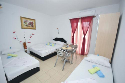 Jaz Apartments