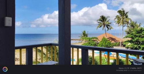 Kobe's Beachfront Haven