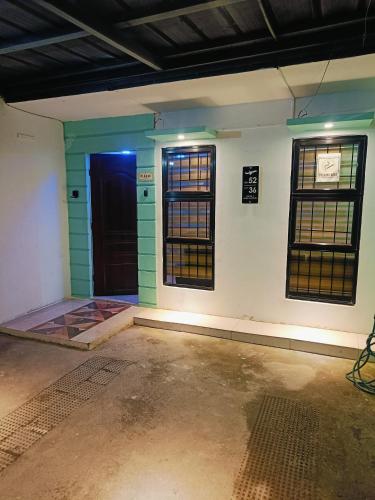 Divine's Cabin, Fully Airconditioned