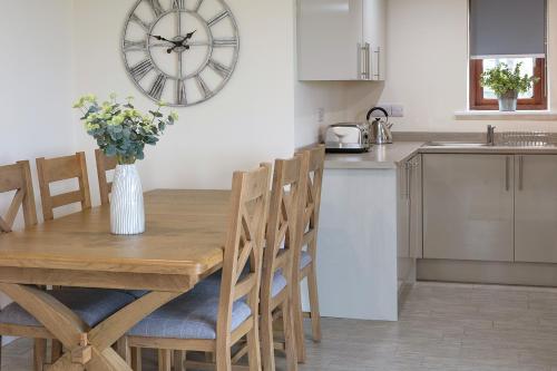 Le Strange Arms Hotel