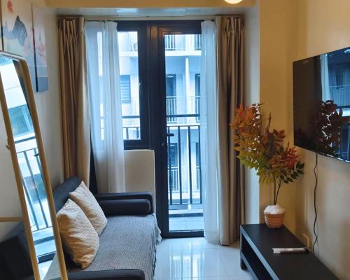 Las Vegas of the Philippines in Pasay Manila Luxury Near NAIA Airport x Solaire x Okada x City of Dreams and Casinos Enjoy FREE Pool Access n HighSpeed WIFI and Netflix Comfort with ResortType Living Secure Your Limited Offer This Month