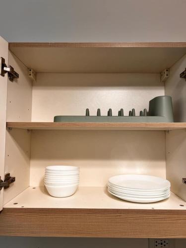 2BR Penthouse with BGC view, boardgames, videoke