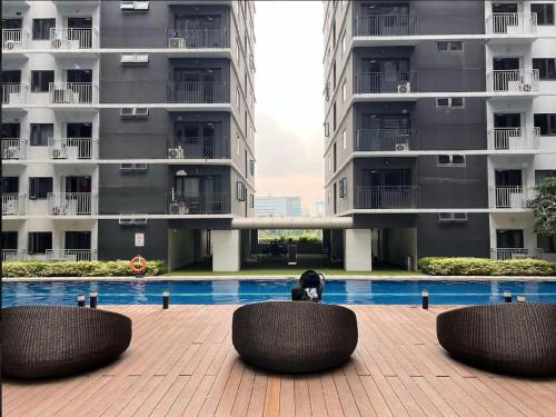 Urban Luxe Stay at Shore 3