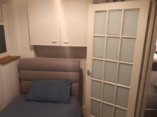 MossBank House Luton Airport