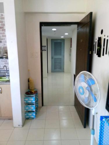 1BR-corner unit at Laureano di Trevi Makati
