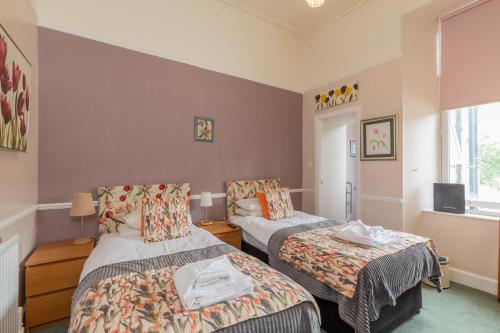 The Ardyne Guest House