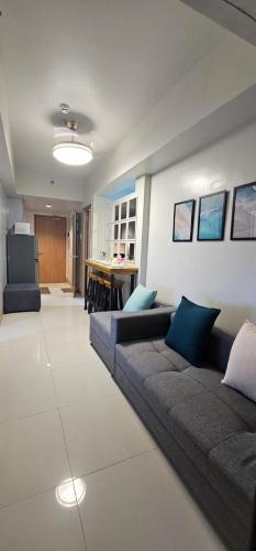 2 Bedroom Mall of Asia and Airport