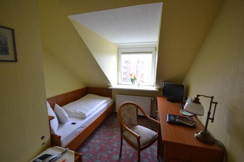 INA Hotel Consul