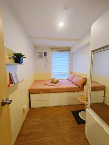 Cadence Place 2BR Pasig Condo for upto 6pax with Free Parking