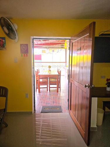 Jenessa's Bedsite, 3 Pers, AC, 5G Wifi, Netflix