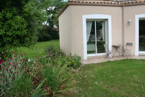 Une Chambre A La Campagne