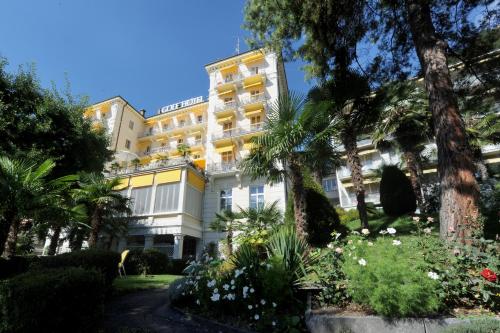 Golf Hotel René Capt