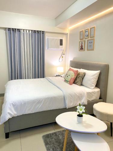 Staycation in Timog Quezon CIity near Tomas Morato and GMA 7