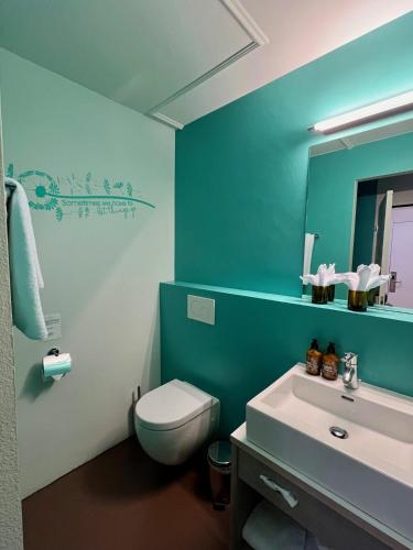 Platzhirsch Hotel & Bar