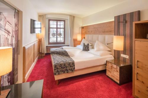 Hotel Goldener Adler, BW Signature Collection by Best Western