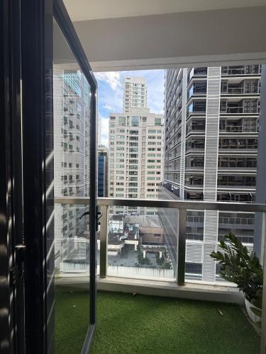 Luxurious Studio Unit in Salcedo