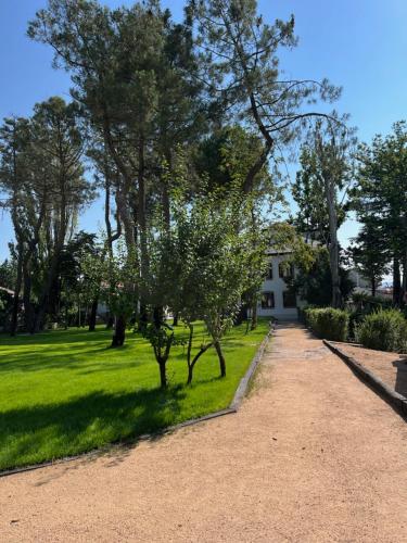 Casa Jardín El Colmenar