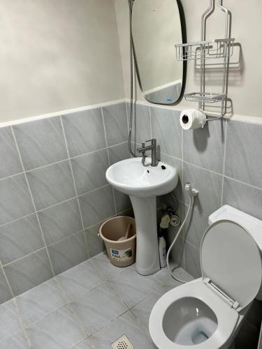 Cozy Budget Condo Unit Saekyung 956 Condominium