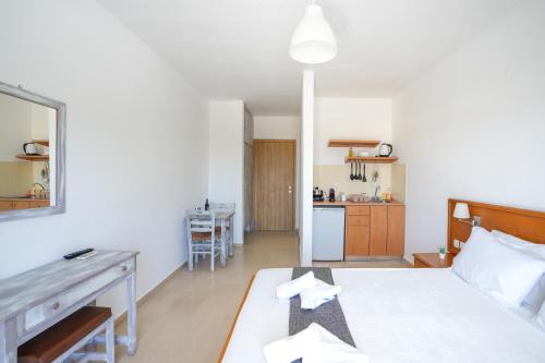 Pittas Studios & Apartments