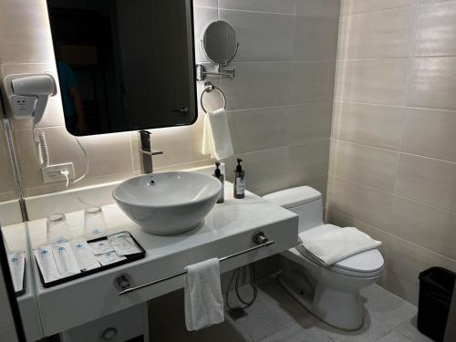 Hudor Resort - Bauang, La Union