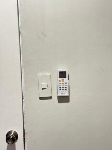 Home stay near at Vluna Medical Center Kalayaan Avenue, Philippine Heart Center, East Avenue Medical Hospital, Quezon City