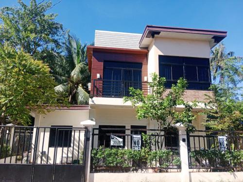 DJL Summer House - Bantayan Island