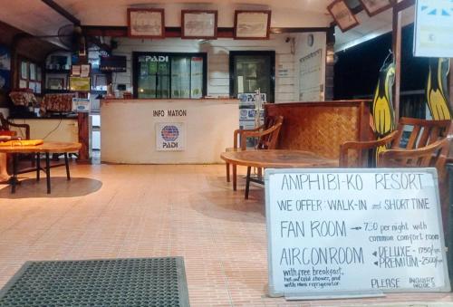 RedDoorz at Amphibi-Ko Resort Palawan