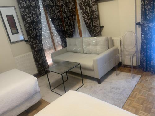 Hostal Docar