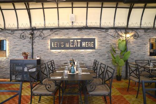 City House Hotel & Restaurant