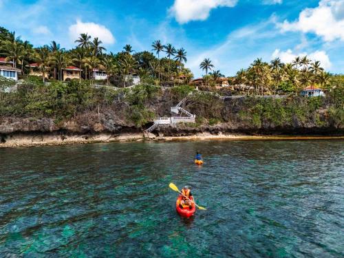 Blue Star Dive & Resort