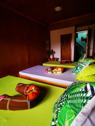 Catlin's Cabin and Cafe