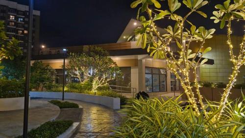 NEW! The Hive Residences - 1BR with Balcony & FREE Parking at Casa Arbo