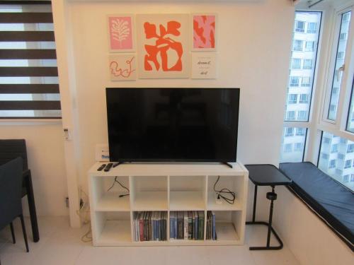 SM MEZZA 1 RESIDENCE Studio Room Gian Thyresse Crib