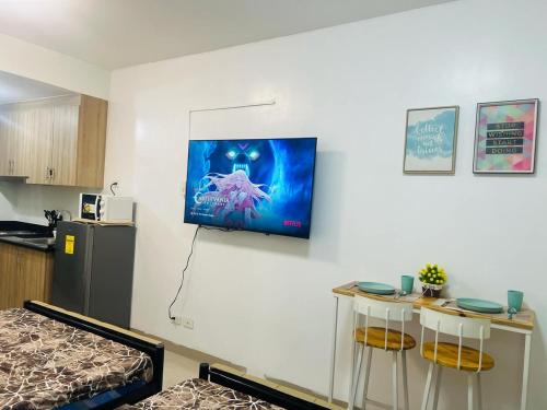 Gaia Suite Shore 2 near MOA